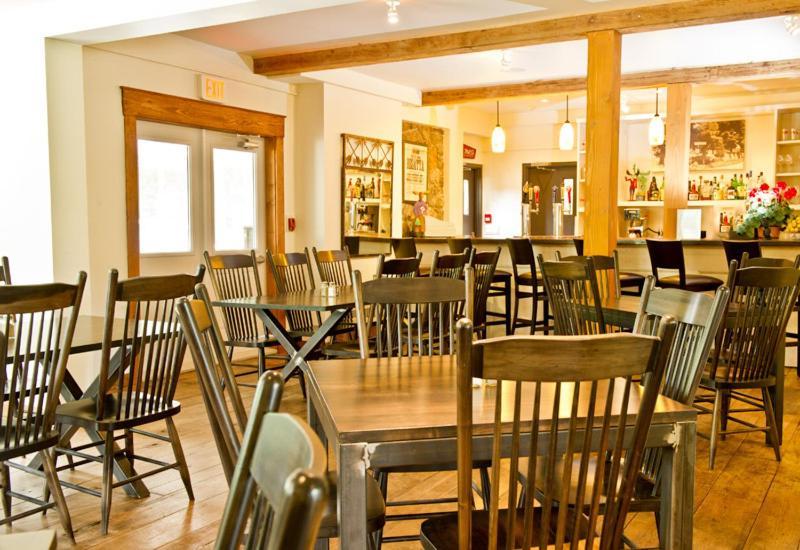 هانتسفيل Pine Lodge Muskoka المظهر الخارجي الصورة